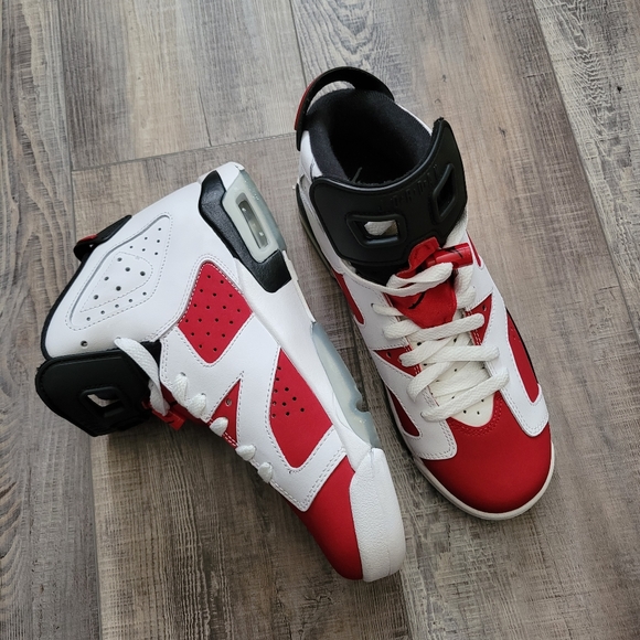 Air Jordan 6 "Carmine" - Picture 4 of 10